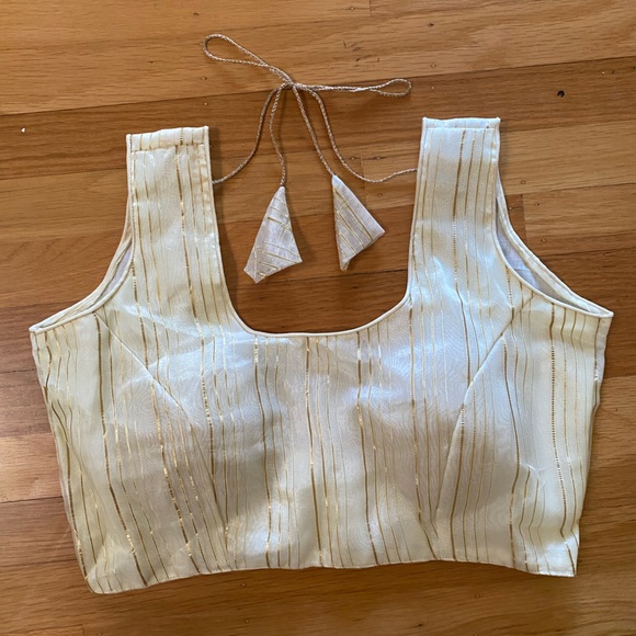 Yellow and Gold Lehenga or Saree Top - Picture 1 of 2